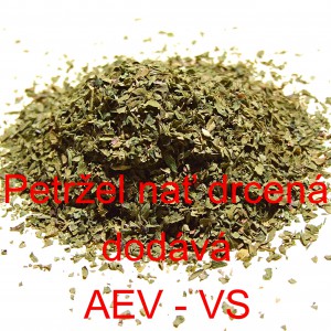 Petržel nať drcen&aacute;